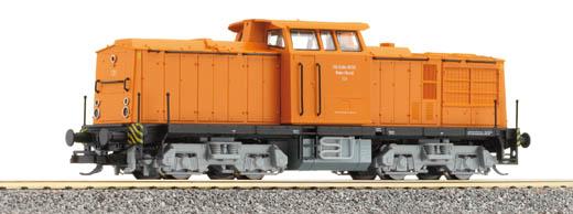 Diesel locomotive V 100.4 of the Leuna-Werke<br /><a href='images/pictures/Tillig/04582.jpg' target='_blank'>Full size image</a>